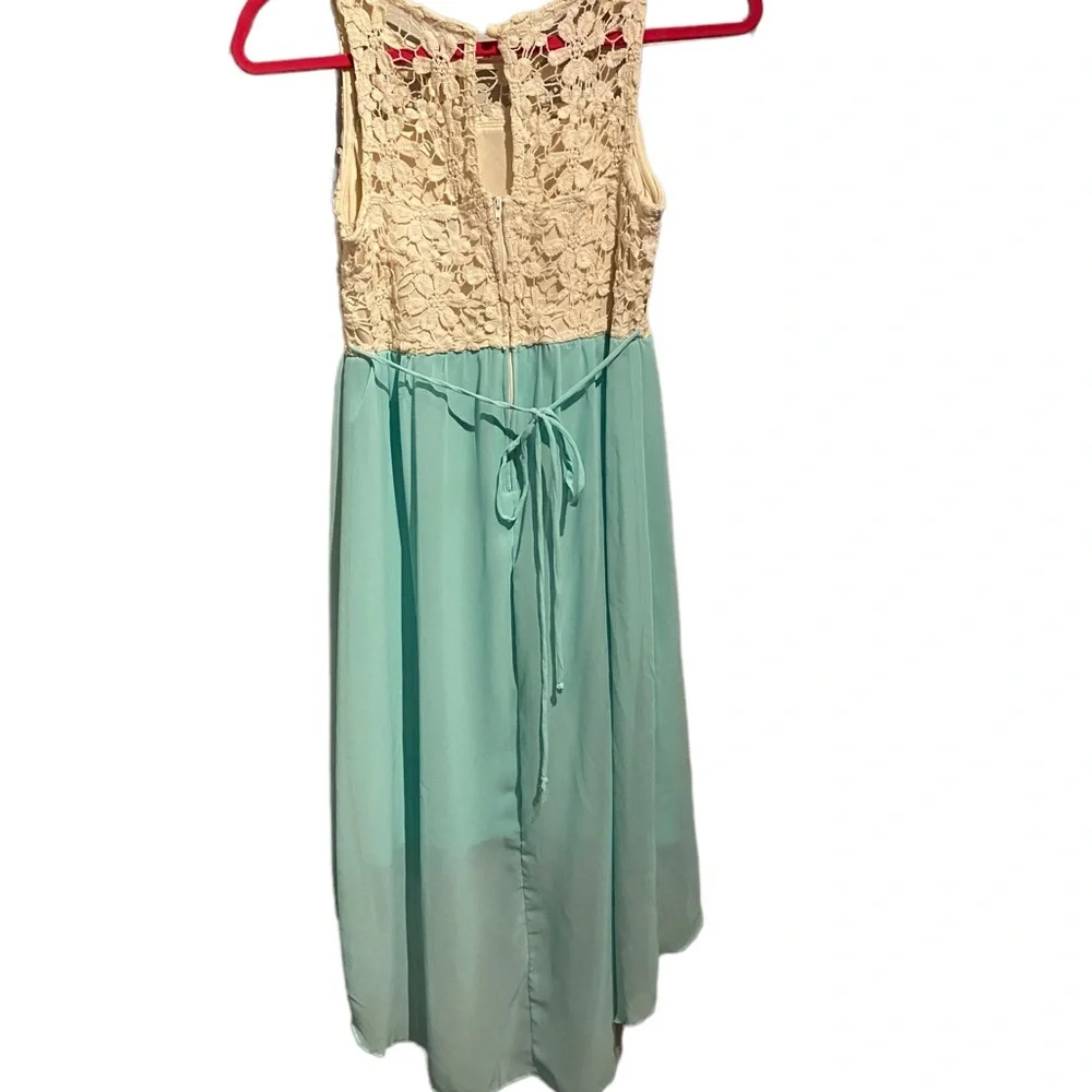 Ruby Rox Girls Dress. - Picture 2 of 5